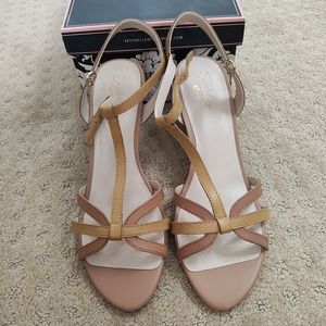 Brand New In Box Seychelles Splendid Kitten Heel Sandals